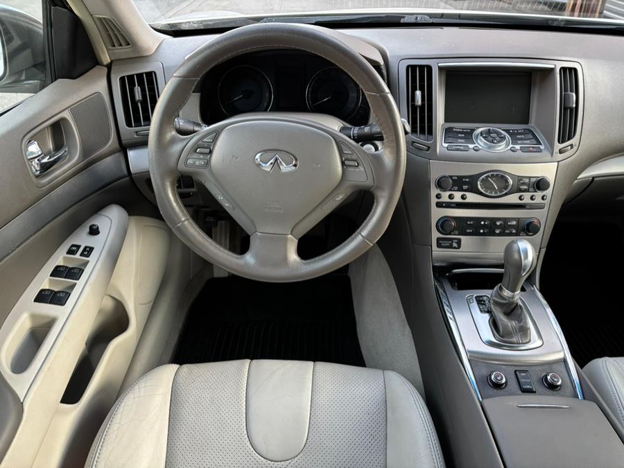 2015 Infiniti Q40 4dr Sdn AWD, available for sale in Brooklyn, New York | Carsbuck Inc.. Brooklyn, New York 2015 Infiniti Q40 4dr Sdn AWD, available for sale in Brooklyn, New York | Carsbuck Inc.. Brooklyn, New York