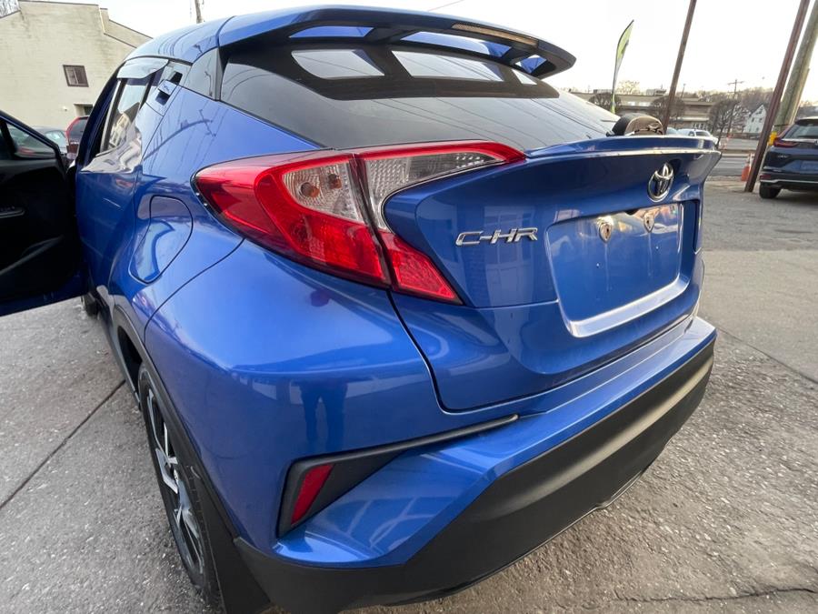 2018 Toyota C-HR XLE Premium FWD (Natl), available for sale in Danbury, Connecticut | Safe Used Auto Sales LLC. Danbury, Connecticut 2018 Toyota C-HR XLE Premium FWD (Natl), available for sale in Danbury, Connecticut | Safe Used Auto Sales LLC. Danbury, Connecticut