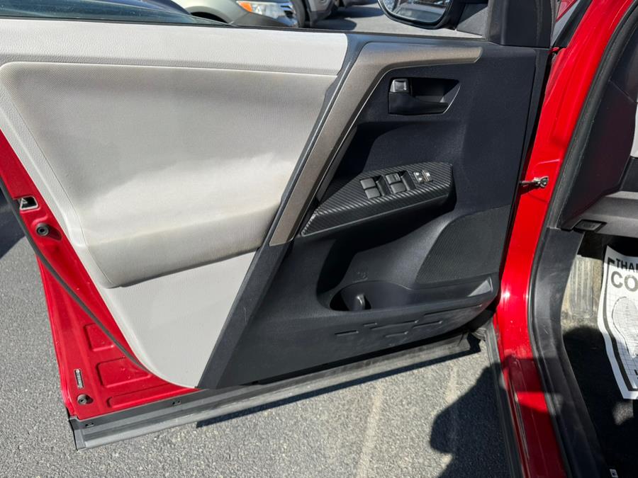 2013 Toyota RAV4 AWD 4dr LE (Natl), available for sale in Revere, Massachusetts | Wonderland Auto. Revere, Massachusetts 2013 Toyota RAV4 AWD 4dr LE (Natl), available for sale in Revere, Massachusetts | Wonderland Auto. Revere, Massachusetts