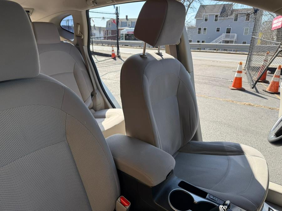 2012 Nissan Rogue FWD 4dr SL, available for sale in Revere, Massachusetts | Wonderland Auto. Revere, Massachusetts 2012 Nissan Rogue FWD 4dr SL, available for sale in Revere, Massachusetts | Wonderland Auto. Revere, Massachusetts