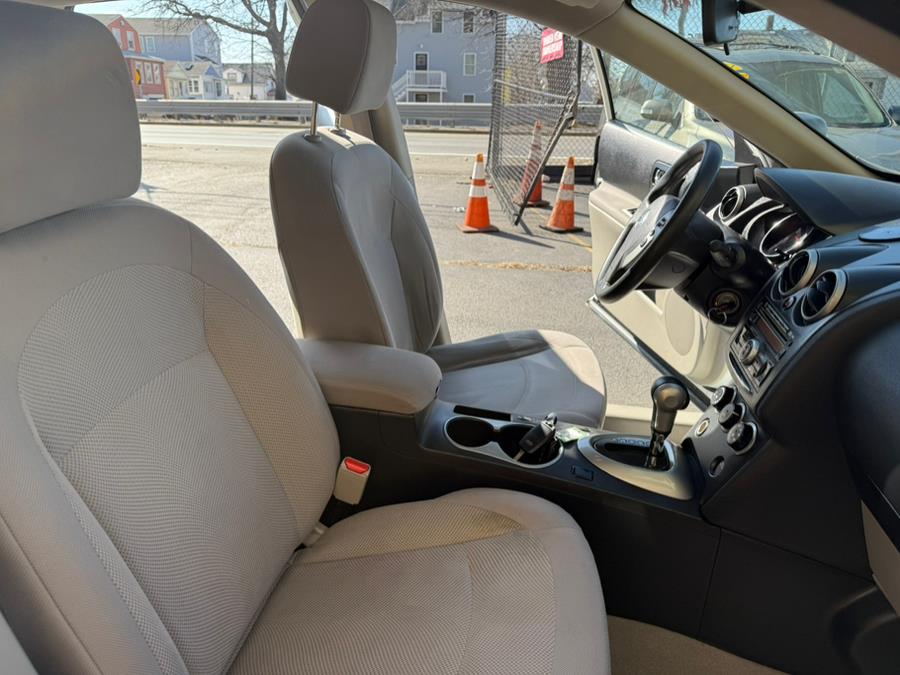 2012 Nissan Rogue FWD 4dr SL, available for sale in Revere, Massachusetts | Wonderland Auto. Revere, Massachusetts 2012 Nissan Rogue FWD 4dr SL, available for sale in Revere, Massachusetts | Wonderland Auto. Revere, Massachusetts