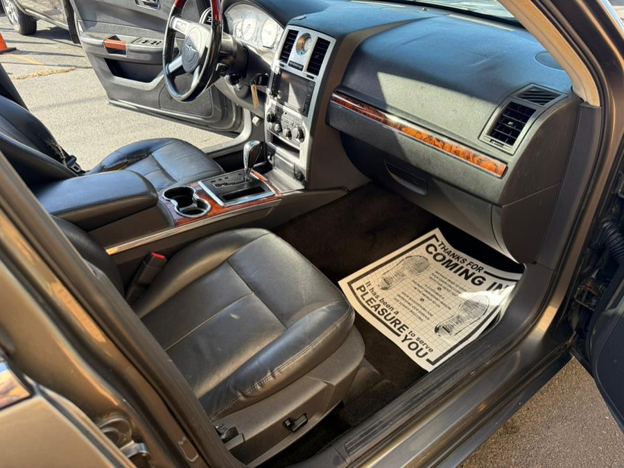 2008 Chrysler 300 4dr Sdn 300 Limited AWD, available for sale in Revere, Massachusetts | Wonderland Auto. Revere, Massachusetts 2008 Chrysler 300 4dr Sdn 300 Limited AWD, available for sale in Revere, Massachusetts | Wonderland Auto. Revere, Massachusetts