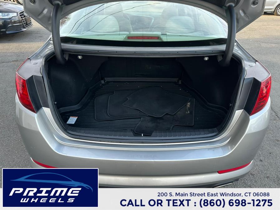 2013 Kia Optima 4dr Sdn LX, available for sale in East Windsor, Connecticut | Prime Wheels. East Windsor, Connecticut 2013 Kia Optima 4dr Sdn LX, available for sale in East Windsor, Connecticut | Prime Wheels. East Windsor, Connecticut