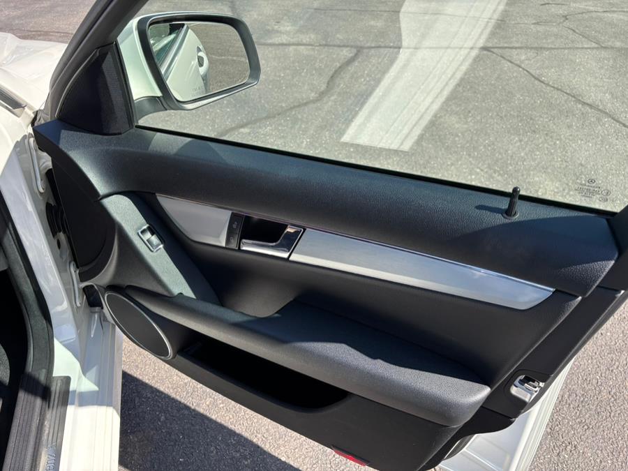 2008 Mercedes-Benz C-Class 4dr Sdn 3.0L Sport RWD, available for sale in Somers, Connecticut | Four Town Motors LLC. Somers, Connecticut 2008 Mercedes-Benz C-Class 4dr Sdn 3.0L Sport RWD, available for sale in Somers, Connecticut | Four Town Motors LLC. Somers, Connecticut