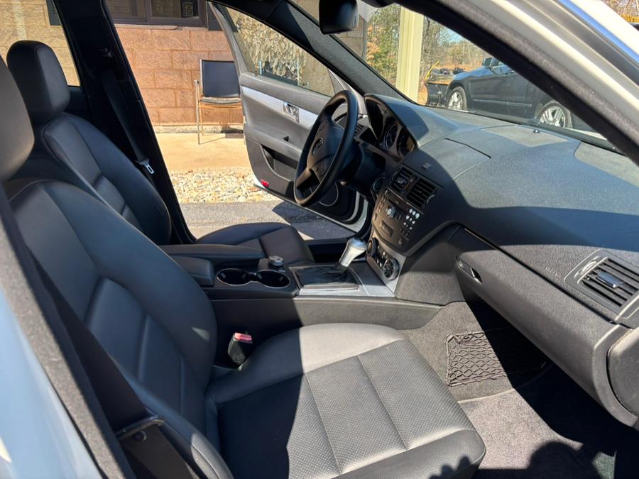 2008 Mercedes-Benz C-Class 4dr Sdn 3.0L Sport RWD, available for sale in Somers, Connecticut | Four Town Motors LLC. Somers, Connecticut 2008 Mercedes-Benz C-Class 4dr Sdn 3.0L Sport RWD, available for sale in Somers, Connecticut | Four Town Motors LLC. Somers, Connecticut