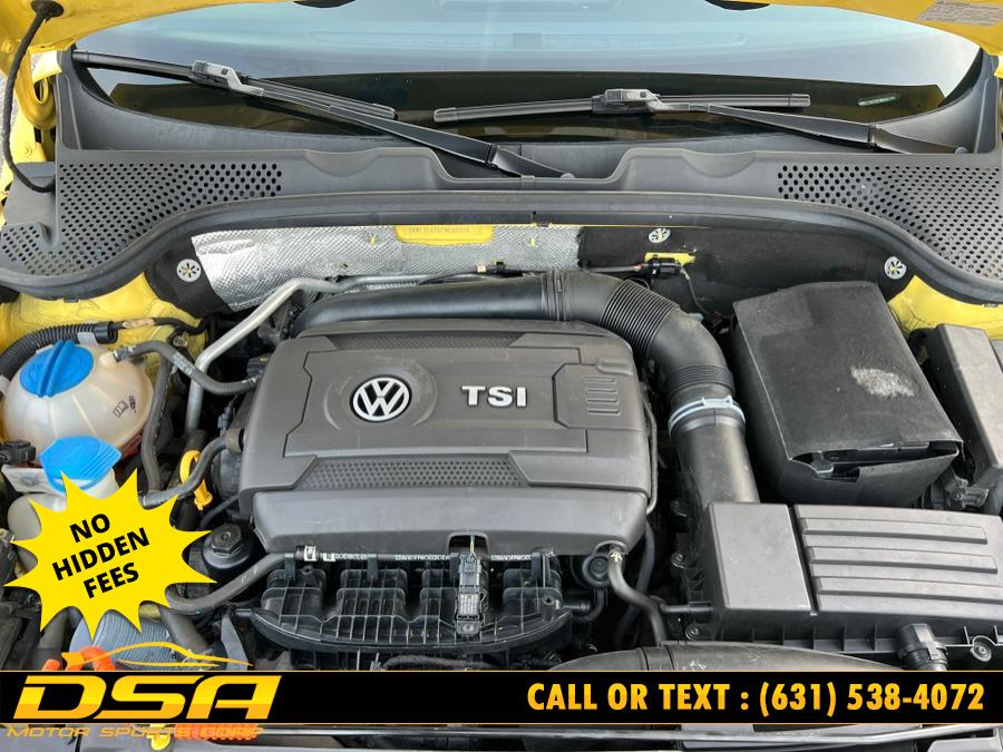 2015 Volkswagen Beetle Coupe 2dr Auto 1.8T Classic *Ltd Avail*, available for sale in Commack, New York | DSA Motor Sports Corp. Commack, New York 2015 Volkswagen Beetle Coupe 2dr Auto 1.8T Classic *Ltd Avail*, available for sale in Commack, New York | DSA Motor Sports Corp. Commack, New York