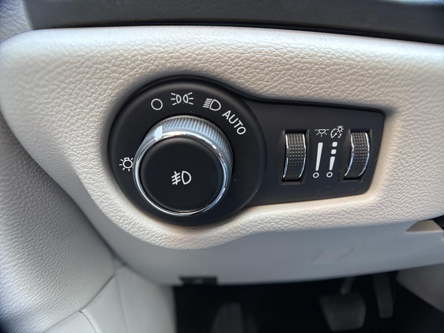 2018 Chrysler Pacifica Touring L, available for sale in NEW BRITAIN, Connecticut | Prestige Auto Superstore. NEW BRITAIN, Connecticut 2018 Chrysler Pacifica Touring L, available for sale in NEW BRITAIN, Connecticut | Prestige Auto Superstore. NEW BRITAIN, Connecticut