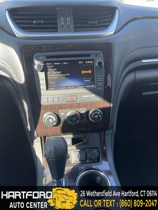 2016 Chevrolet Traverse LT AWD 4dr SUV w/1LT, available for sale in Hartford, Connecticut | Hartford Auto Center LLC. Hartford, Connecticut 2016 Chevrolet Traverse LT AWD 4dr SUV w/1LT, available for sale in Hartford, Connecticut | Hartford Auto Center LLC. Hartford, Connecticut