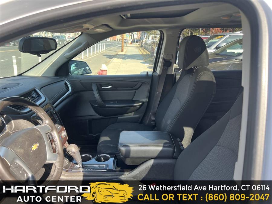 2016 Chevrolet Traverse LT AWD 4dr SUV w/1LT, available for sale in Hartford, Connecticut | Hartford Auto Center LLC. Hartford, Connecticut 2016 Chevrolet Traverse LT AWD 4dr SUV w/1LT, available for sale in Hartford, Connecticut | Hartford Auto Center LLC. Hartford, Connecticut