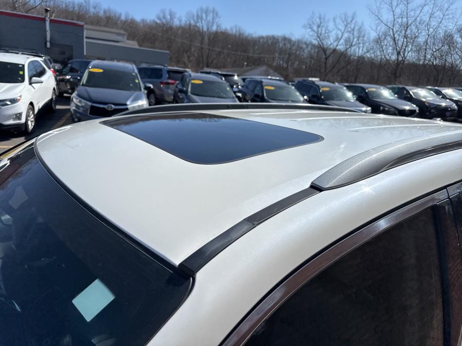 2016 Honda Pilot AWD 4dr Touring w/RES & Navi, available for sale in Waterbury, Connecticut | National Auto Brokers, Inc.. Waterbury, Connecticut 2016 Honda Pilot AWD 4dr Touring w/RES & Navi, available for sale in Waterbury, Connecticut | National Auto Brokers, Inc.. Waterbury, Connecticut