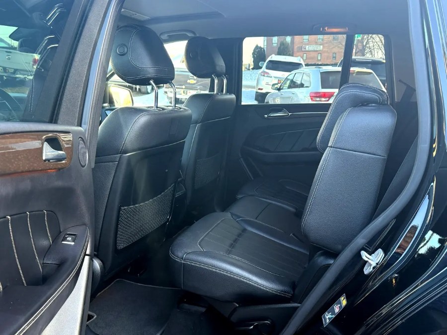 2015 Mercedes-Benz GL-Class 4MATIC 4dr GL 350 BlueTEC, available for sale in Branford, Connecticut | J&E Auto Sales LLC. Branford, Connecticut 2015 Mercedes-Benz GL-Class 4MATIC 4dr GL 350 BlueTEC, available for sale in Branford, Connecticut | J&E Auto Sales LLC. Branford, Connecticut