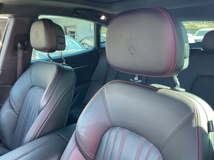 2019 Maserati Levante GranLusso 3.0L, available for sale in Waterbury, Connecticut | Jim Juliani Motors. Waterbury, Connecticut 2019 Maserati Levante GranLusso 3.0L, available for sale in Waterbury, Connecticut | Jim Juliani Motors. Waterbury, Connecticut