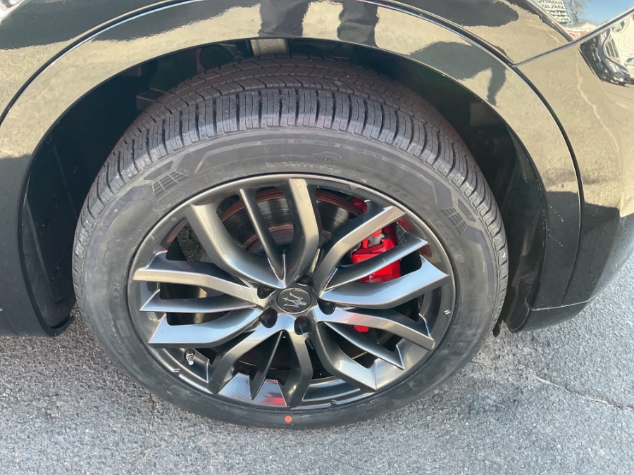 2019 Maserati Levante GranLusso 3.0L, available for sale in Waterbury, Connecticut | Jim Juliani Motors. Waterbury, Connecticut 2019 Maserati Levante GranLusso 3.0L, available for sale in Waterbury, Connecticut | Jim Juliani Motors. Waterbury, Connecticut