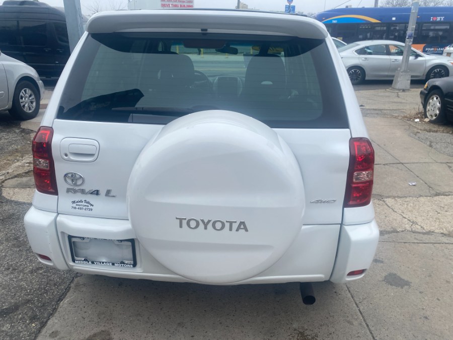 2005 Toyota RAV4 4dr Auto 4WD (Natl), available for sale in Middle Village, New York | Middle Village Motors . Middle Village, New York 2005 Toyota RAV4 4dr Auto 4WD (Natl), available for sale in Middle Village, New York | Middle Village Motors . Middle Village, New York