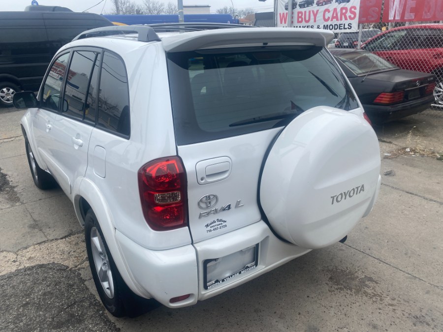 2005 Toyota RAV4 4dr Auto 4WD (Natl), available for sale in Middle Village, New York | Middle Village Motors . Middle Village, New York 2005 Toyota RAV4 4dr Auto 4WD (Natl), available for sale in Middle Village, New York | Middle Village Motors . Middle Village, New York