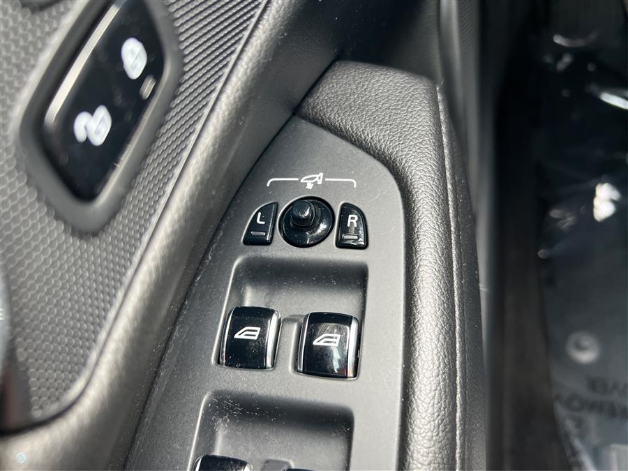 2019 Volvo S90 T5 AWD Momentum, available for sale in Canton, Connecticut | Lava Motors. Canton, Connecticut 2019 Volvo S90 T5 AWD Momentum, available for sale in Canton, Connecticut | Lava Motors. Canton, Connecticut