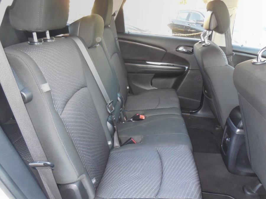 2019 Dodge Journey SE FWD, available for sale in Hawaiian Gardens, California | Luxe Motors. Hawaiian Gardens, California 2019 Dodge Journey SE FWD, available for sale in Hawaiian Gardens, California | Luxe Motors. Hawaiian Gardens, California