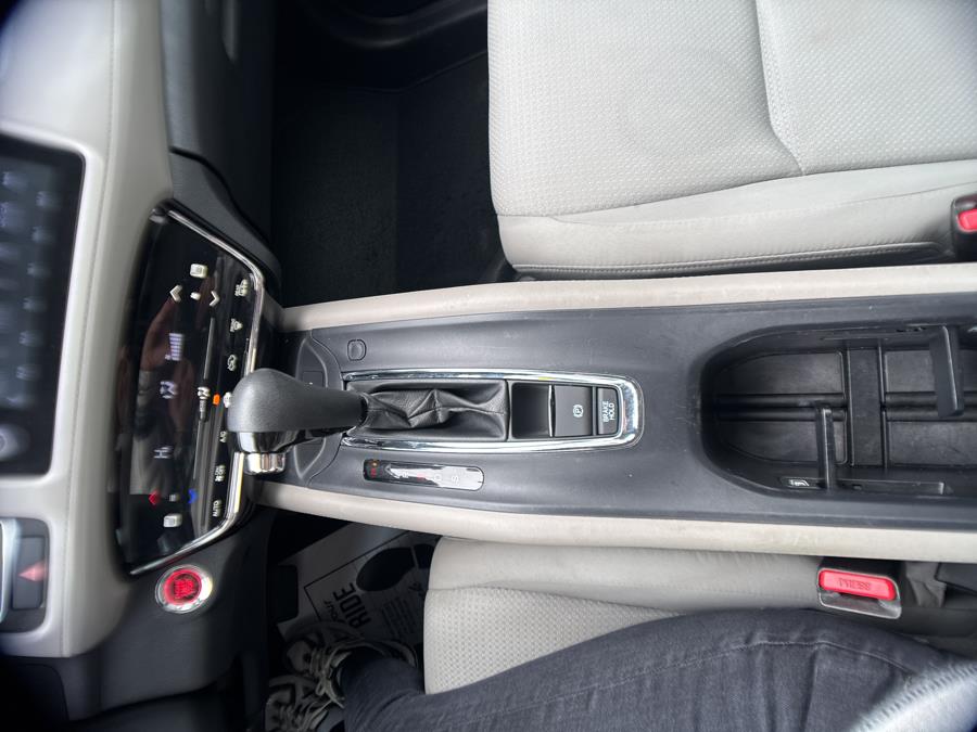 2019 Honda Hr-v EX, available for sale in NEW BRITAIN, Connecticut | Prestige Auto Superstore. NEW BRITAIN, Connecticut 2019 Honda Hr-v EX, available for sale in NEW BRITAIN, Connecticut | Prestige Auto Superstore. NEW BRITAIN, Connecticut