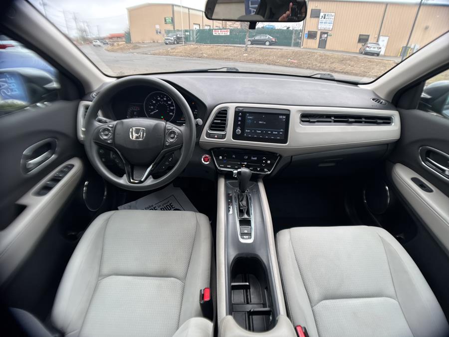 2019 Honda Hr-v EX, available for sale in NEW BRITAIN, Connecticut | Prestige Auto Superstore. NEW BRITAIN, Connecticut 2019 Honda Hr-v EX, available for sale in NEW BRITAIN, Connecticut | Prestige Auto Superstore. NEW BRITAIN, Connecticut