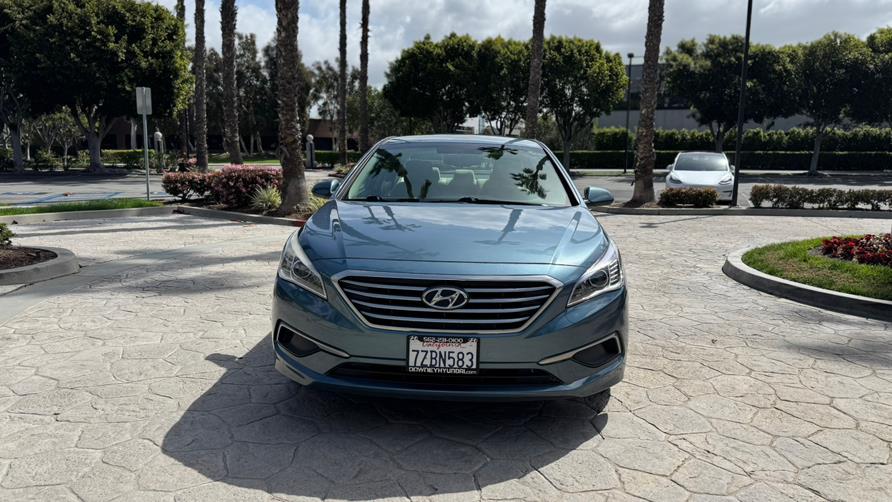 2017 Hyundai Sonata SE 2.4L, available for sale in Tustin, California | Carox LLC. Tustin, California 2017 Hyundai Sonata SE 2.4L, available for sale in Tustin, California | Carox LLC. Tustin, California