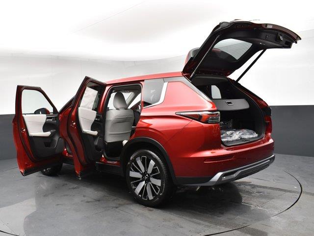 2025 Mitsubishi Outlander SE, available for sale in Woodside, New York | Drive Central. Woodside, New York 2025 Mitsubishi Outlander SE, available for sale in Woodside, New York | Drive Central. Woodside, New York