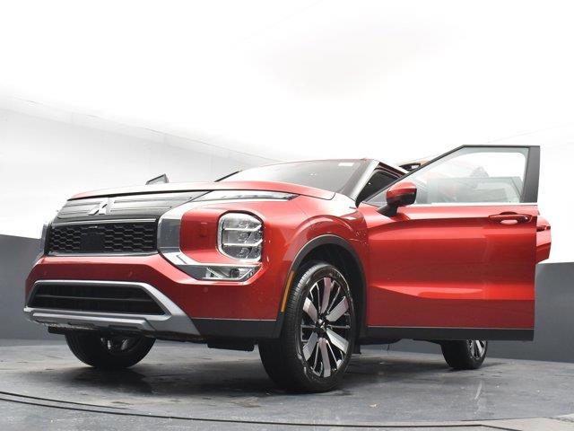 2025 Mitsubishi Outlander SE, available for sale in Woodside, New York | Drive Central. Woodside, New York 2025 Mitsubishi Outlander SE, available for sale in Woodside, New York | Drive Central. Woodside, New York