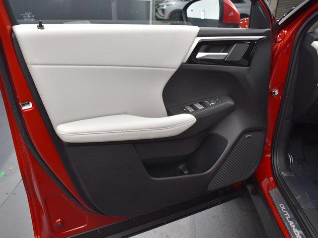 2025 Mitsubishi Outlander SE, available for sale in Woodside, New York | Drive Central. Woodside, New York 2025 Mitsubishi Outlander SE, available for sale in Woodside, New York | Drive Central. Woodside, New York