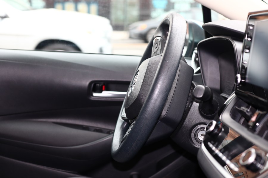 2020 Toyota Corolla LE CVT (Natl), available for sale in Jamaica, New York | Hillside Auto Mall Inc.. Jamaica, New York 2020 Toyota Corolla LE CVT (Natl), available for sale in Jamaica, New York | Hillside Auto Mall Inc.. Jamaica, New York