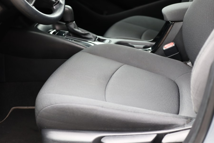2020 Toyota Corolla LE CVT (Natl), available for sale in Jamaica, New York | Hillside Auto Mall Inc.. Jamaica, New York 2020 Toyota Corolla LE CVT (Natl), available for sale in Jamaica, New York | Hillside Auto Mall Inc.. Jamaica, New York
