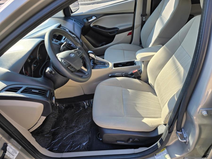 2016 Ford Focus 5dr HB SE, available for sale in Philadelphia, Pennsylvania | Eugen's Auto Sales & Repairs. Philadelphia, Pennsylvania 2016 Ford Focus 5dr HB SE, available for sale in Philadelphia, Pennsylvania | Eugen's Auto Sales & Repairs. Philadelphia, Pennsylvania
