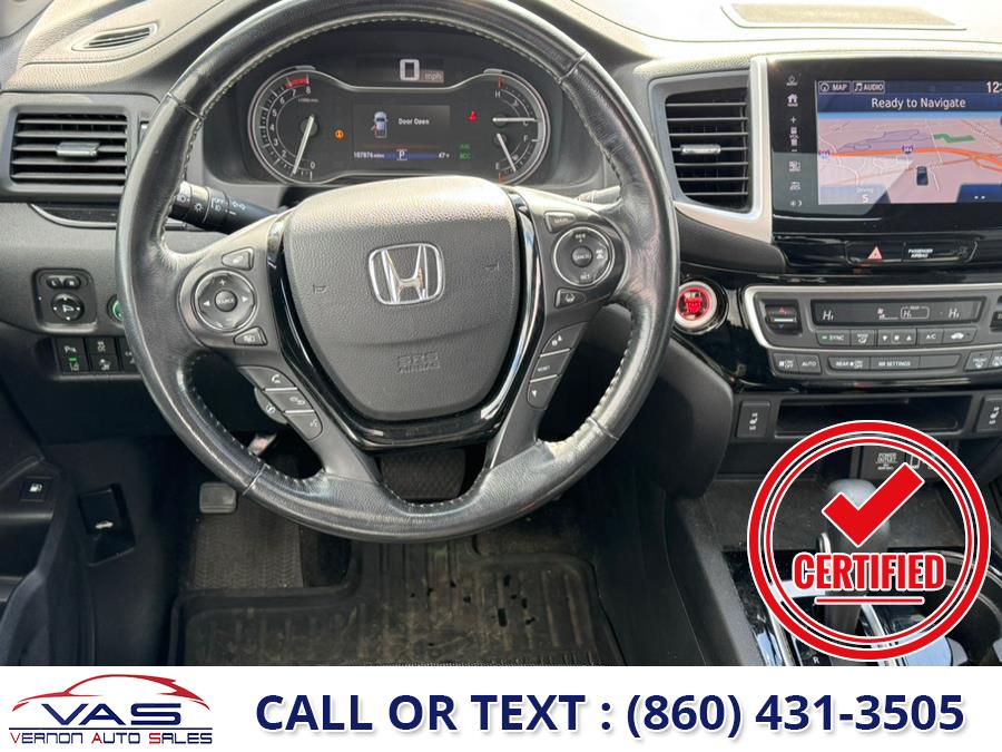 2017 Honda Ridgeline RTL-E 4x4 Crew Cab 5.3'' Bed, available for sale in Manchester, Connecticut | Vernon Auto Sale & Service. Manchester, Connecticut 2017 Honda Ridgeline RTL-E 4x4 Crew Cab 5.3'' Bed, available for sale in Manchester, Connecticut | Vernon Auto Sale & Service. Manchester, Connecticut