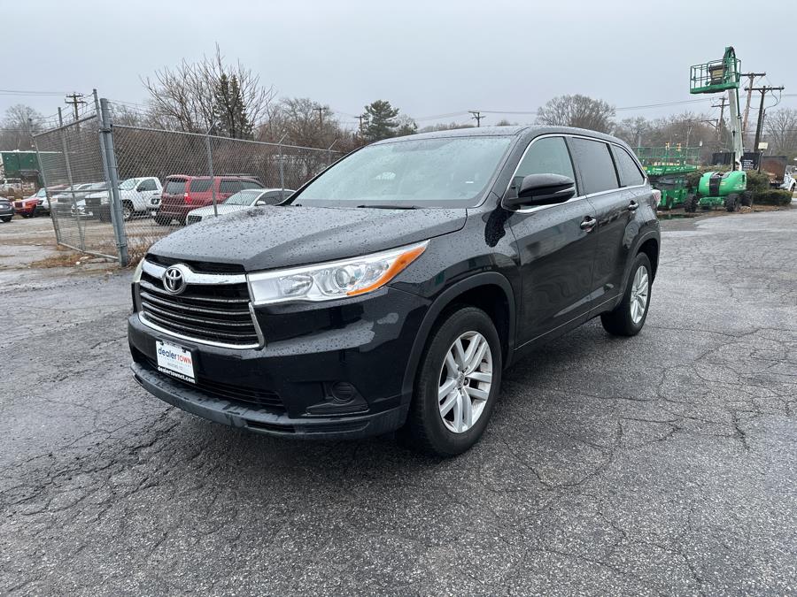 2015 Toyota Highlander FWD 4dr I4 LE (Natl), available for sale in Milford, Connecticut | Dealertown Auto Wholesalers. Milford, Connecticut 2015 Toyota Highlander FWD 4dr I4 LE (Natl), available for sale in Milford, Connecticut | Dealertown Auto Wholesalers. Milford, Connecticut