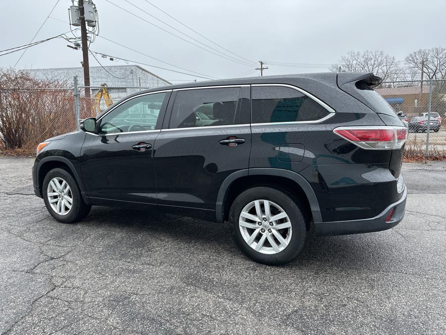2015 Toyota Highlander FWD 4dr I4 LE (Natl), available for sale in Milford, Connecticut | Dealertown Auto Wholesalers. Milford, Connecticut 2015 Toyota Highlander FWD 4dr I4 LE (Natl), available for sale in Milford, Connecticut | Dealertown Auto Wholesalers. Milford, Connecticut