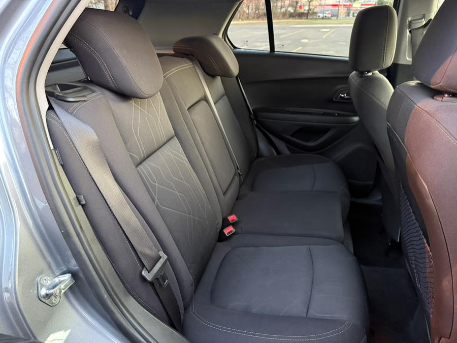 2020 Chevrolet Trax FWD 4dr LT, available for sale in Philadelphia, Pennsylvania | Eugen's Auto Sales & Repairs. Philadelphia, Pennsylvania 2020 Chevrolet Trax FWD 4dr LT, available for sale in Philadelphia, Pennsylvania | Eugen's Auto Sales & Repairs. Philadelphia, Pennsylvania