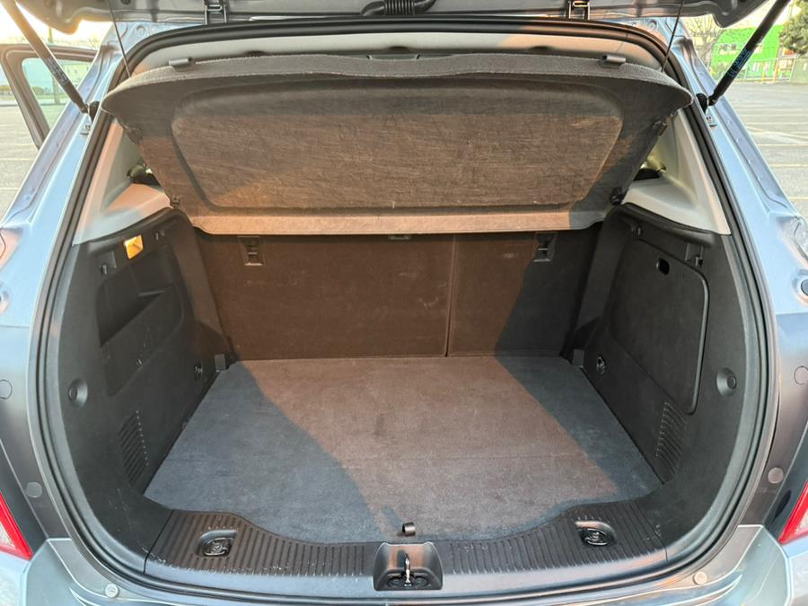 2020 Chevrolet Trax FWD 4dr LT, available for sale in Philadelphia, Pennsylvania | Eugen's Auto Sales & Repairs. Philadelphia, Pennsylvania 2020 Chevrolet Trax FWD 4dr LT, available for sale in Philadelphia, Pennsylvania | Eugen's Auto Sales & Repairs. Philadelphia, Pennsylvania