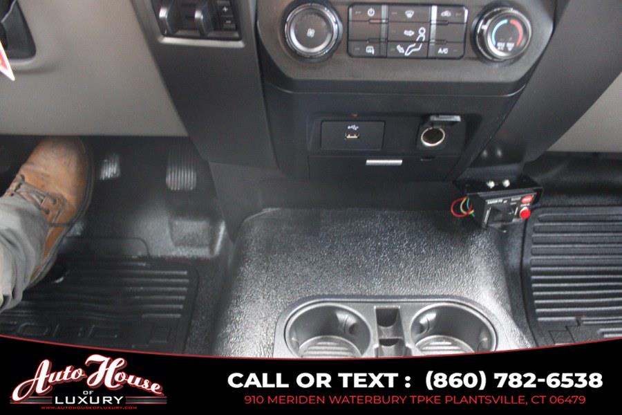 2017 Ford Super Duty F-450 DRW XLT 2WD Reg Cab 145" WB 60" CA, available for sale in Plantsville, Connecticut | Auto House of Luxury. Plantsville, Connecticut 2017 Ford Super Duty F-450 DRW XLT 2WD Reg Cab 145" WB 60" CA, available for sale in Plantsville, Connecticut | Auto House of Luxury. Plantsville, Connecticut