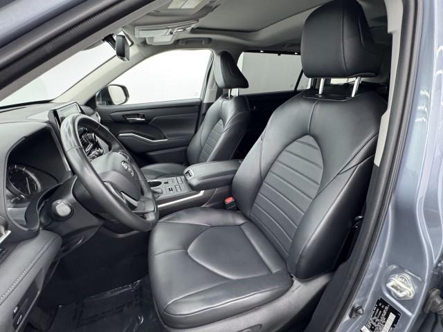 2022 Toyota Highlander XLE AWD, available for sale in Maple Shade, New Jersey | Car Revolution. Maple Shade, New Jersey 2022 Toyota Highlander XLE AWD, available for sale in Maple Shade, New Jersey | Car Revolution. Maple Shade, New Jersey