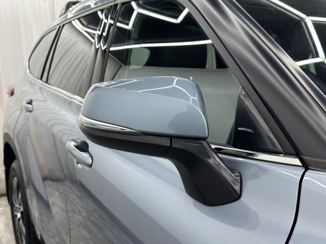 2022 Toyota Highlander XLE AWD, available for sale in Maple Shade, New Jersey | Car Revolution. Maple Shade, New Jersey 2022 Toyota Highlander XLE AWD, available for sale in Maple Shade, New Jersey | Car Revolution. Maple Shade, New Jersey