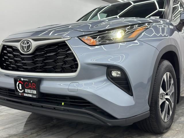 2022 Toyota Highlander XLE AWD, available for sale in Maple Shade, New Jersey | Car Revolution. Maple Shade, New Jersey 2022 Toyota Highlander XLE AWD, available for sale in Maple Shade, New Jersey | Car Revolution. Maple Shade, New Jersey