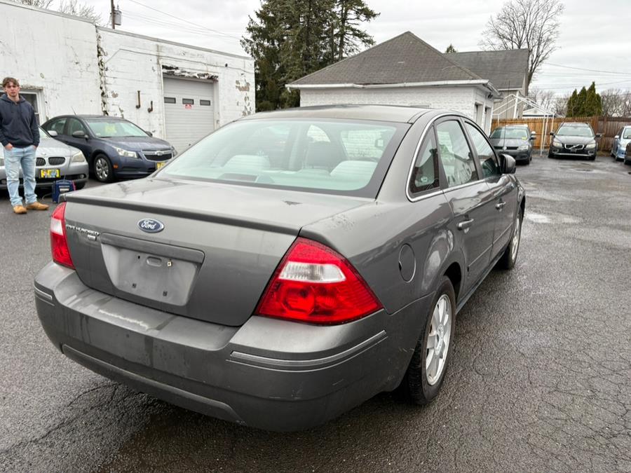 2006 Ford Five Hundred 4dr Sdn SE AWD, available for sale in East Windsor, Connecticut | CT Car Co LLC. East Windsor, Connecticut 2006 Ford Five Hundred 4dr Sdn SE AWD, available for sale in East Windsor, Connecticut | CT Car Co LLC. East Windsor, Connecticut