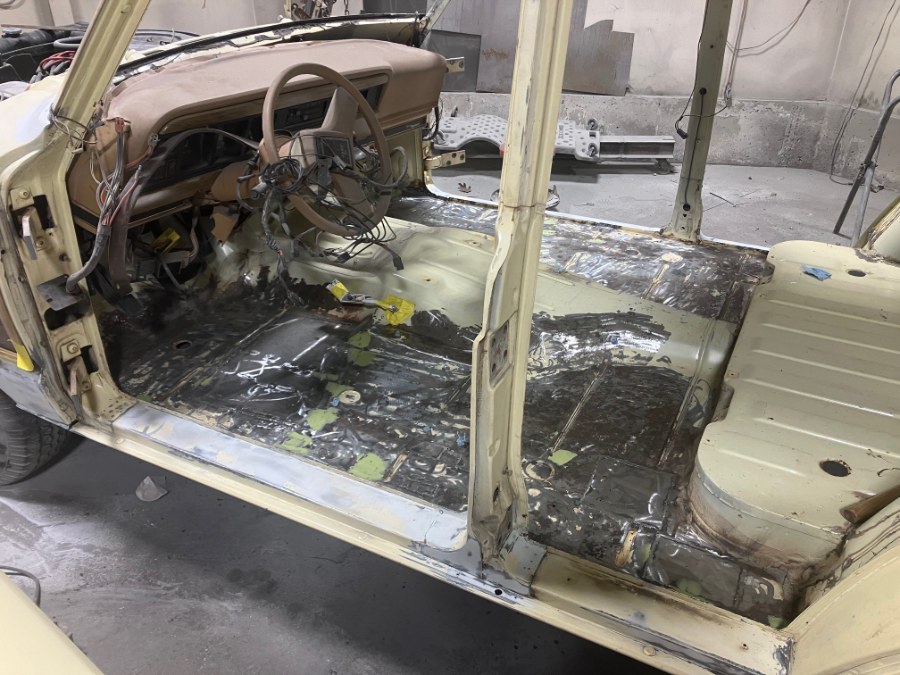 1988 Jeep Grand Wagoneer 4dr Wagon, available for sale in Naugatuck, Connecticut | Riverside Motorcars, LLC. Naugatuck, Connecticut 1988 Jeep Grand Wagoneer 4dr Wagon, available for sale in Naugatuck, Connecticut | Riverside Motorcars, LLC. Naugatuck, Connecticut