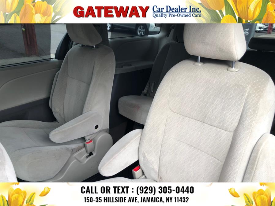 2016 Toyota Sienna 5dr 7-Pass Van LE AWD (Natl), available for sale in Jamaica, New York | Gateway Car Dealer Inc. Jamaica, New York 2016 Toyota Sienna 5dr 7-Pass Van LE AWD (Natl), available for sale in Jamaica, New York | Gateway Car Dealer Inc. Jamaica, New York