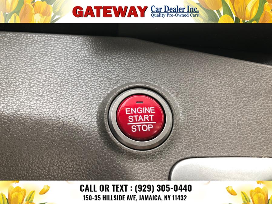 2017 Honda Odyssey SE Auto, available for sale in Jamaica, New York | Gateway Car Dealer Inc. Jamaica, New York 2017 Honda Odyssey SE Auto, available for sale in Jamaica, New York | Gateway Car Dealer Inc. Jamaica, New York