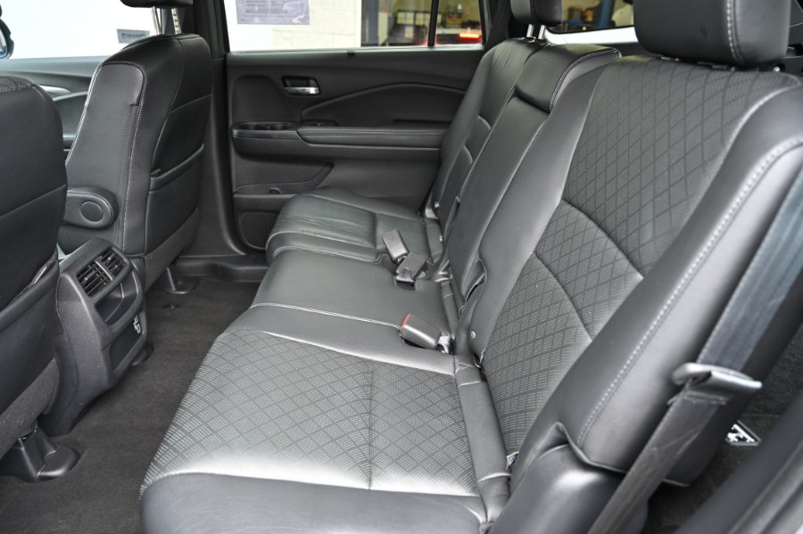 2019 Honda Passport EX-L AWD, available for sale in Waterbury, Connecticut | Highline Car Connection. Waterbury, Connecticut 2019 Honda Passport EX-L AWD, available for sale in Waterbury, Connecticut | Highline Car Connection. Waterbury, Connecticut