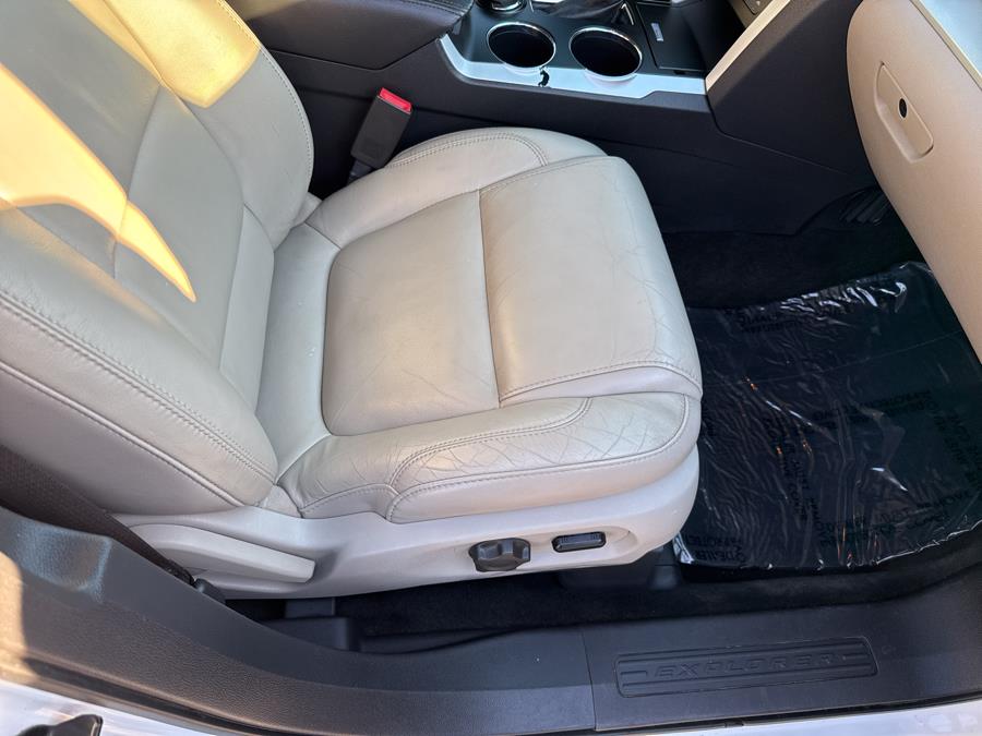 2014 Ford Explorer XLT 4WD 4dr XLT, available for sale in Little Ferry, New Jersey | Victoria Preowned Autos Inc. Little Ferry, New Jersey 2014 Ford Explorer XLT 4WD 4dr XLT, available for sale in Little Ferry, New Jersey | Victoria Preowned Autos Inc. Little Ferry, New Jersey