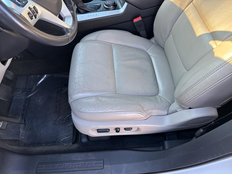 2014 Ford Explorer XLT 4WD 4dr XLT, available for sale in Little Ferry, New Jersey | Victoria Preowned Autos Inc. Little Ferry, New Jersey 2014 Ford Explorer XLT 4WD 4dr XLT, available for sale in Little Ferry, New Jersey | Victoria Preowned Autos Inc. Little Ferry, New Jersey