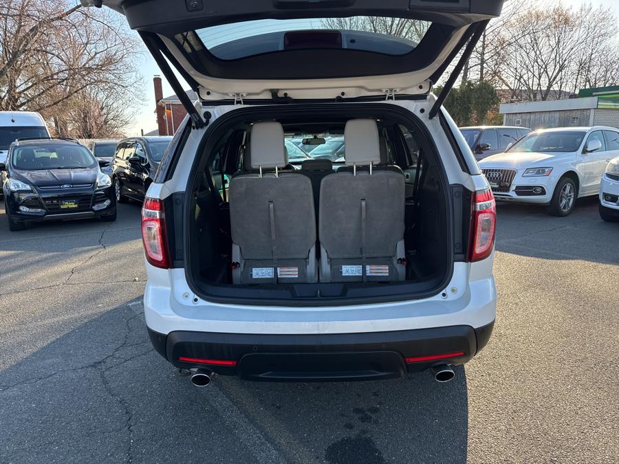 2014 Ford Explorer XLT 4WD 4dr XLT, available for sale in Little Ferry, New Jersey | Victoria Preowned Autos Inc. Little Ferry, New Jersey 2014 Ford Explorer XLT 4WD 4dr XLT, available for sale in Little Ferry, New Jersey | Victoria Preowned Autos Inc. Little Ferry, New Jersey