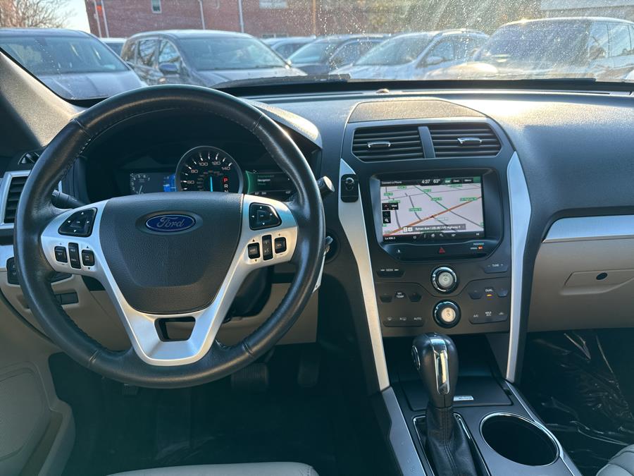 2014 Ford Explorer XLT 4WD 4dr XLT, available for sale in Little Ferry, New Jersey | Victoria Preowned Autos Inc. Little Ferry, New Jersey 2014 Ford Explorer XLT 4WD 4dr XLT, available for sale in Little Ferry, New Jersey | Victoria Preowned Autos Inc. Little Ferry, New Jersey