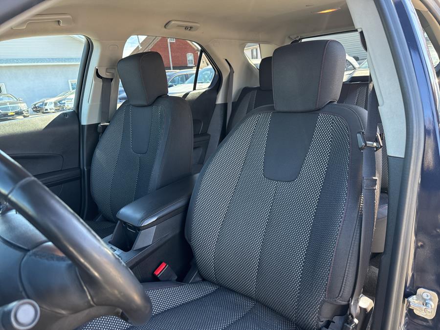 2017 Chevrolet Equinox FWD 4dr LT w/1LT, available for sale in Little Ferry, New Jersey | Victoria Preowned Autos Inc. Little Ferry, New Jersey 2017 Chevrolet Equinox FWD 4dr LT w/1LT, available for sale in Little Ferry, New Jersey | Victoria Preowned Autos Inc. Little Ferry, New Jersey