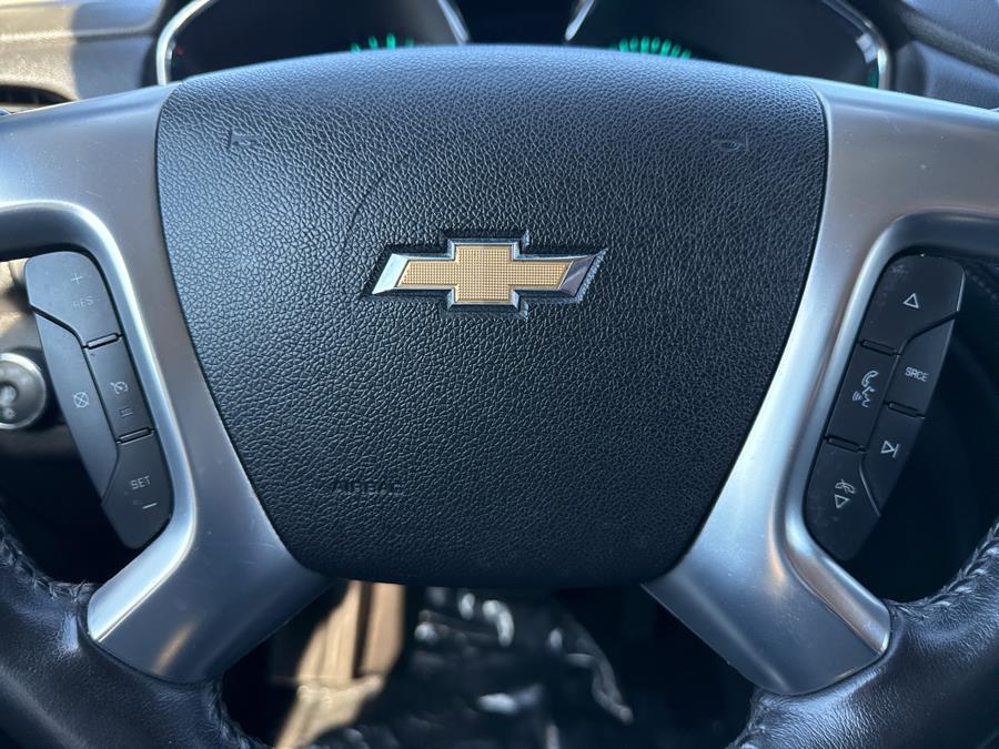 2013 Chevrolet Traverse FWD 4dr LT w/1LT, available for sale in Little Ferry, New Jersey | Victoria Preowned Autos Inc. Little Ferry, New Jersey 2013 Chevrolet Traverse FWD 4dr LT w/1LT, available for sale in Little Ferry, New Jersey | Victoria Preowned Autos Inc. Little Ferry, New Jersey